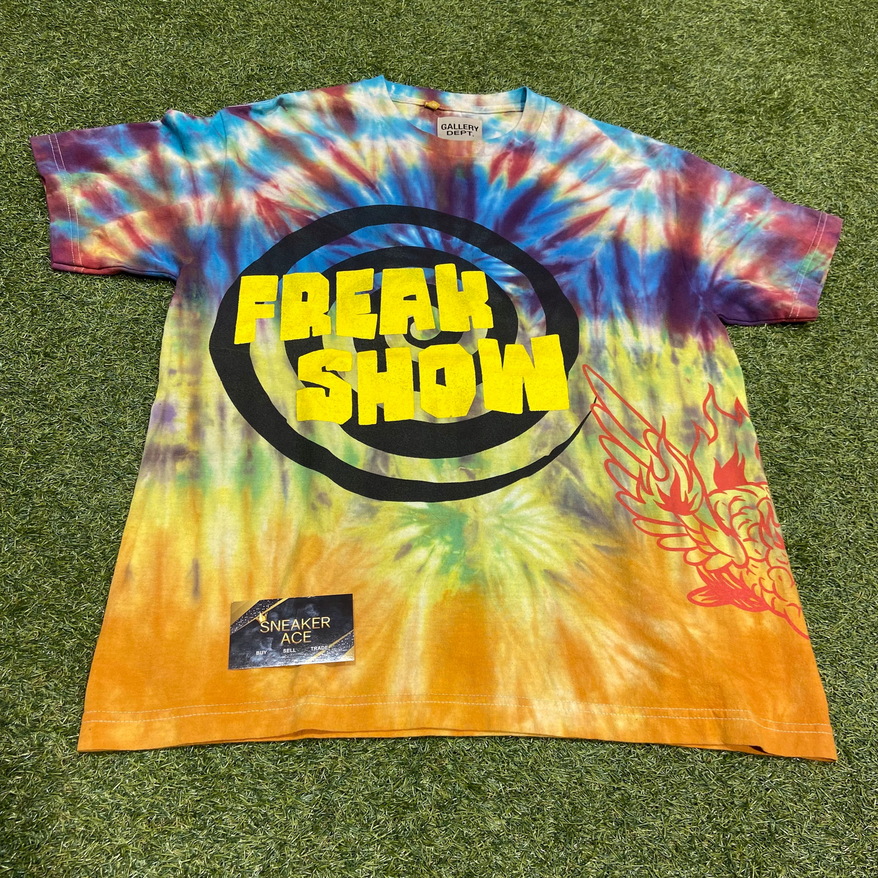 Tie Dye Freak Show Gallery Dept Shirt: M