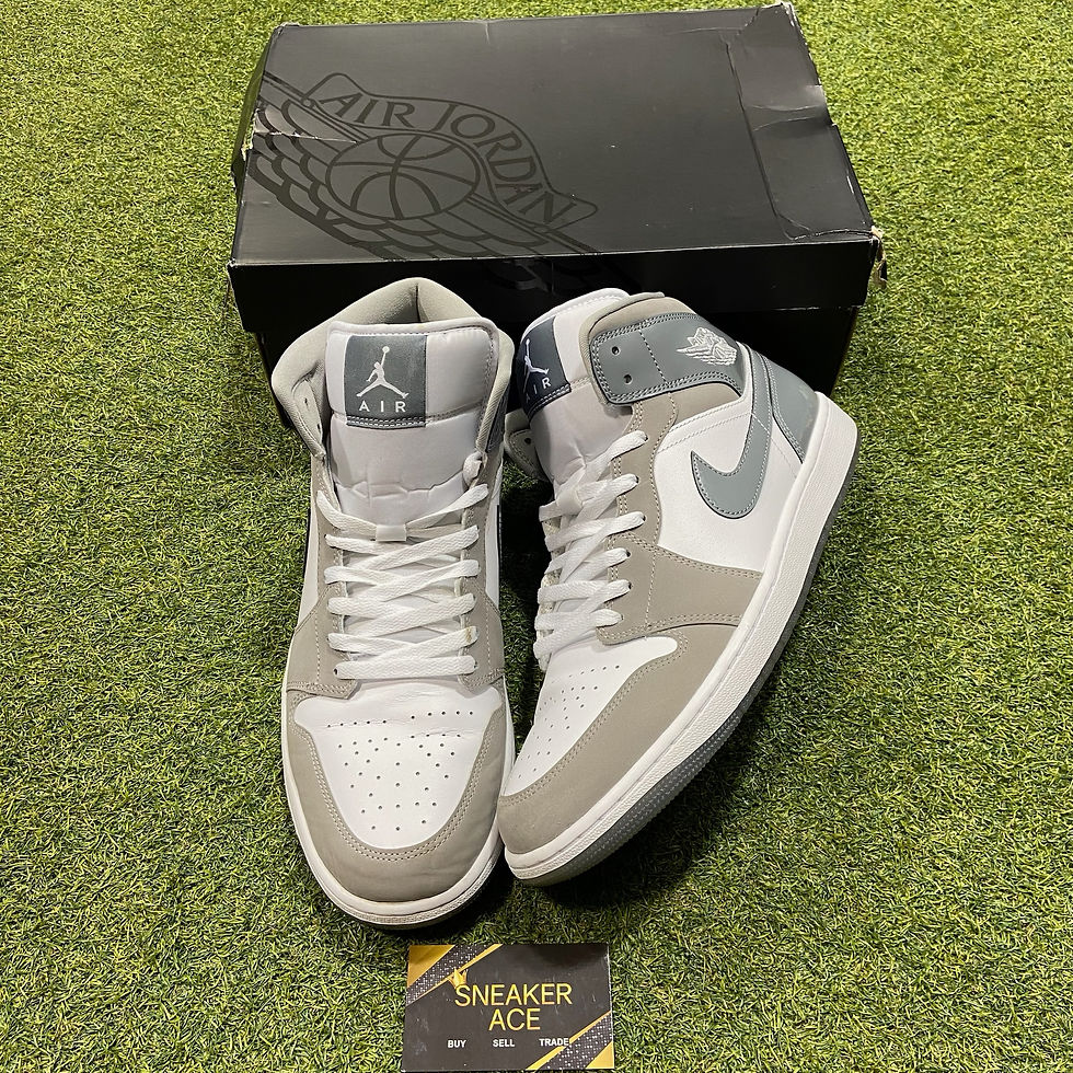 Patent Cool Grey Mid SE 1s: 13