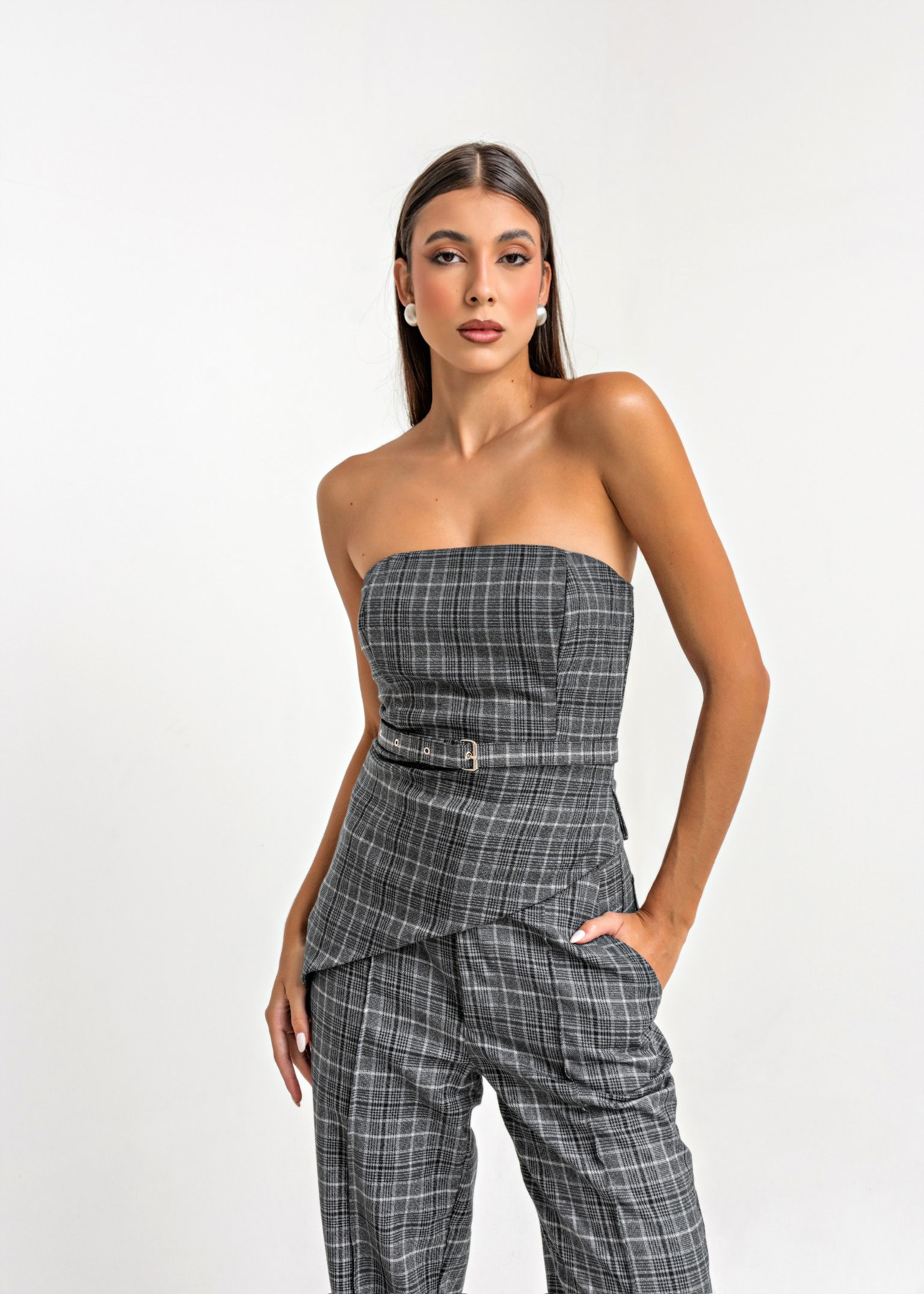 Blusa tomara que caia assimetrica xadrez