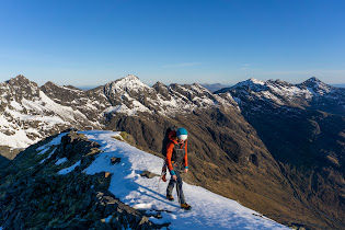 Ben Traversing Sgùrr Mhic Chòinnich