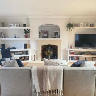 white fitted alcove units