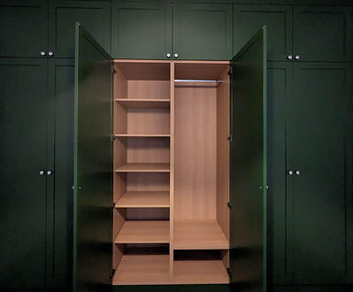 fully fitted colour drench wardrobe with oak internals