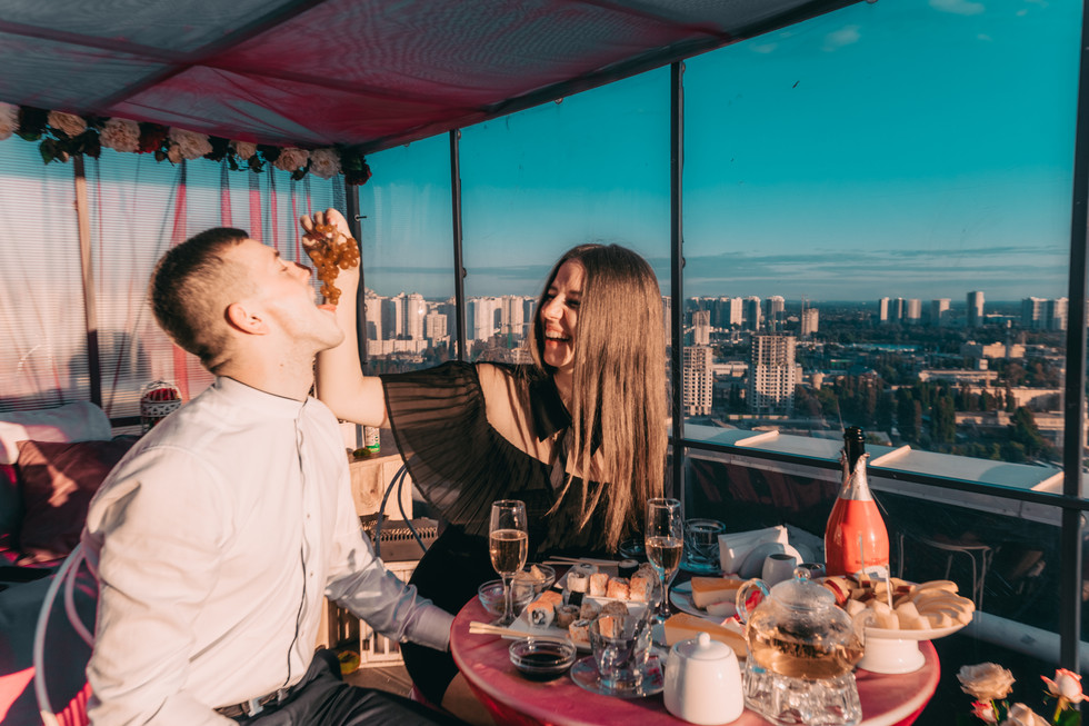 свидание на крыше Киев