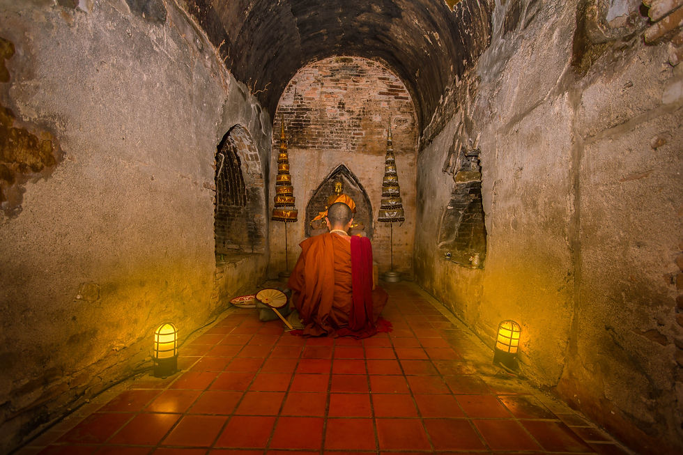 monks-were-sitting-praying-calm-mind.jpg