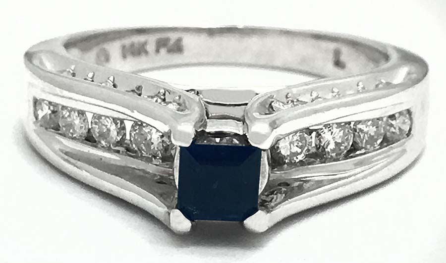 Genuine Blue Sapphire 1.50 cts Diamonds Ring 14k White Gold