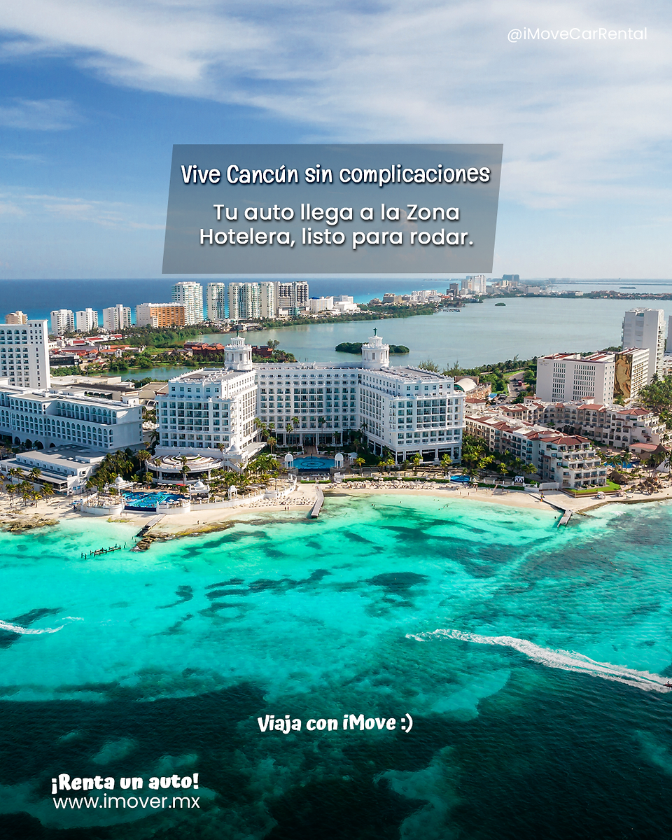Auto estacionado frente a cenote en Quintana Roo