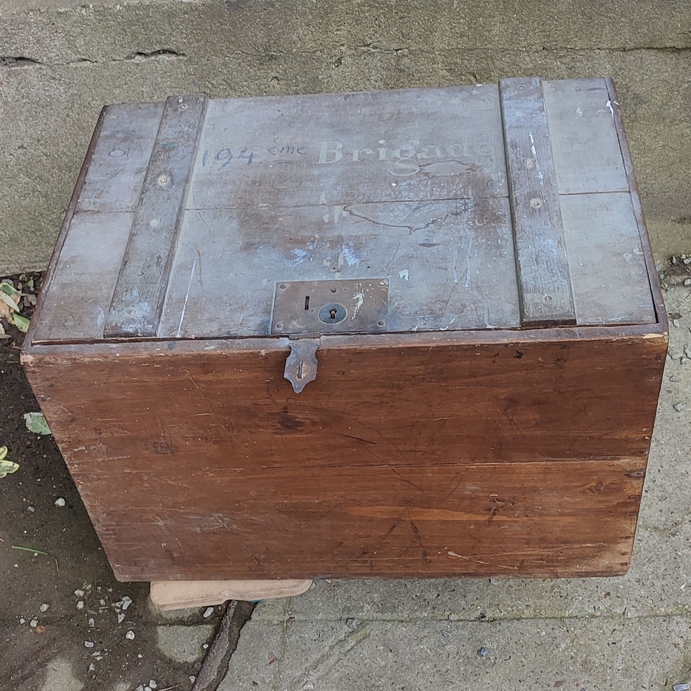 un coffre tout simple devenue un meuble unique à part entière