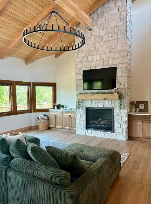 Top 4 Home Renovations That Add Value to Luxury Homes