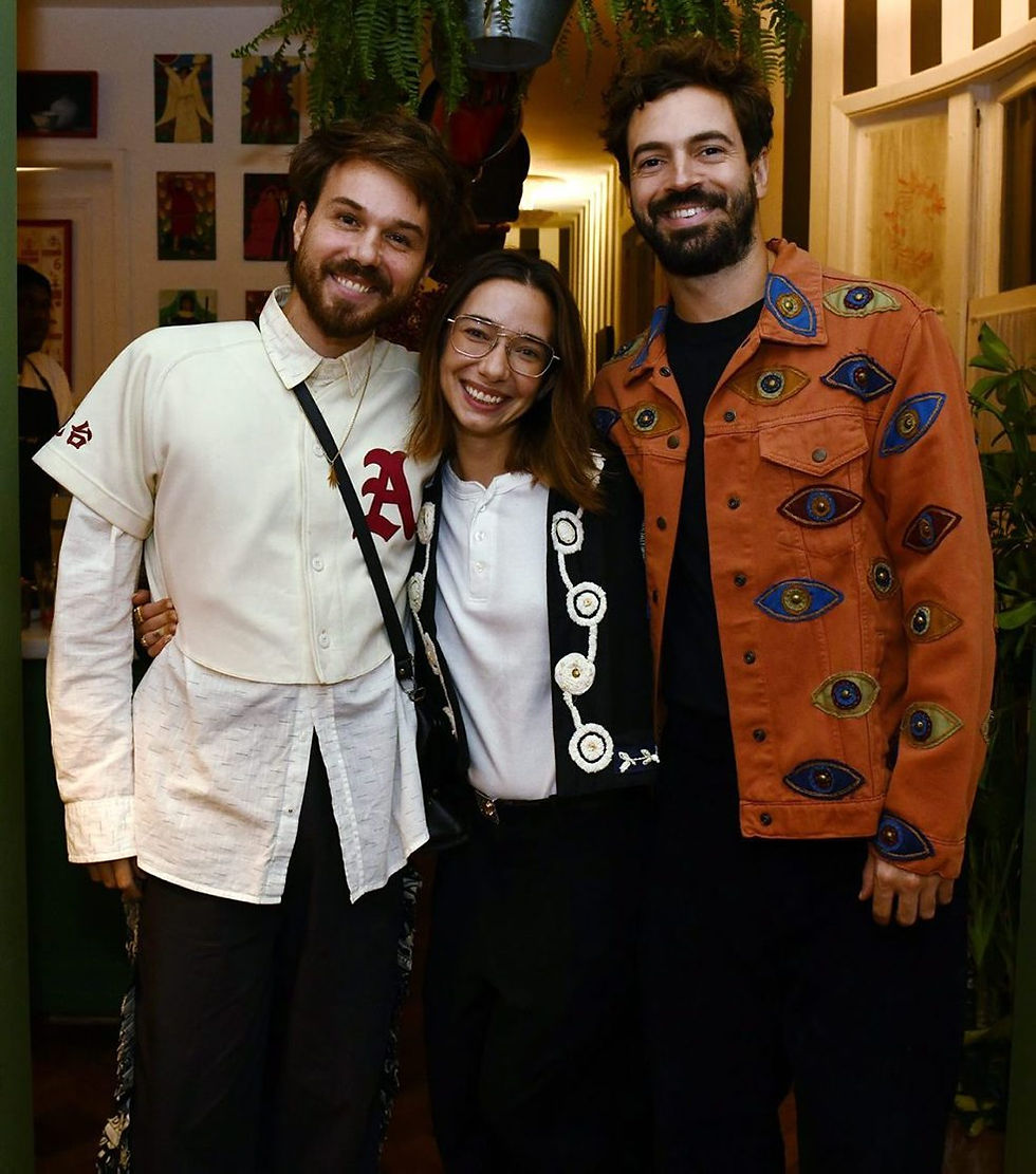 Victor da Justa, Chica Capeto e André Duvivier - ISABELA CAPETO estreando nas Artes Plásticas