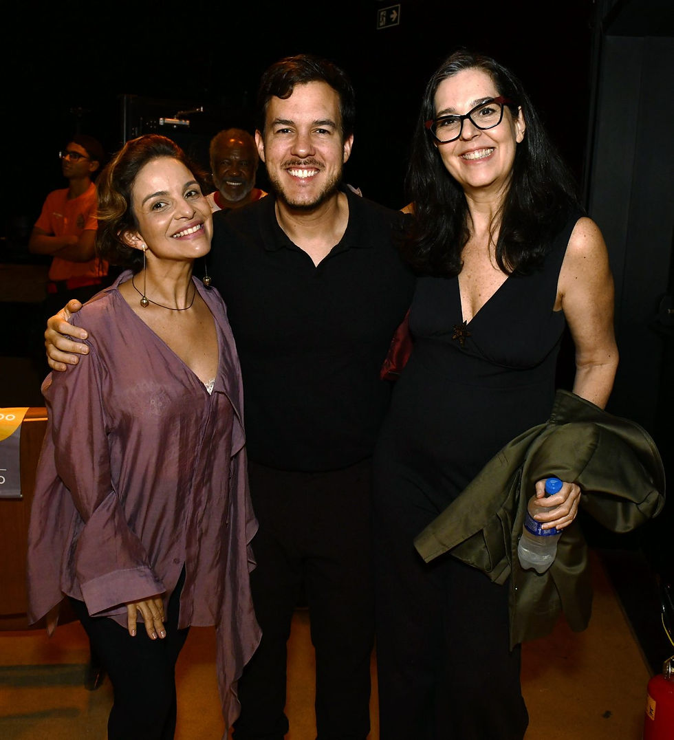 Carol Lobato , Pedro Neves e Mina Quental