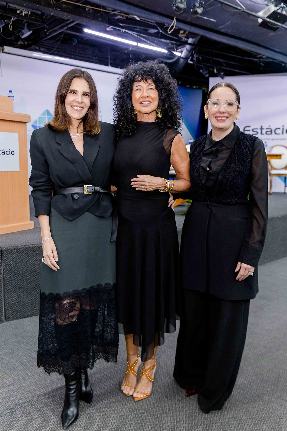 Claudia Romano Bianca Teixeira e Debora Freitas
