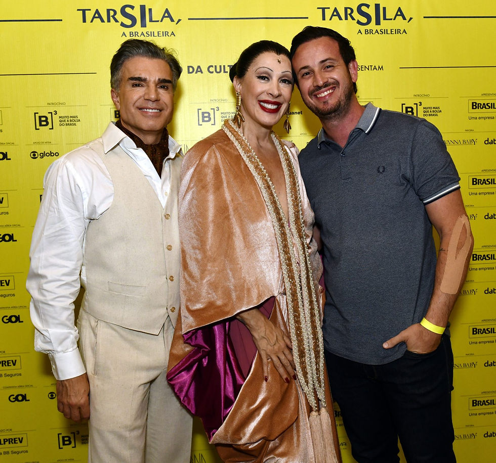 Jarbas Homem de Mello, Claudia Raia e o sobrinho Kaian Raia - Crédito: Cristina Granato