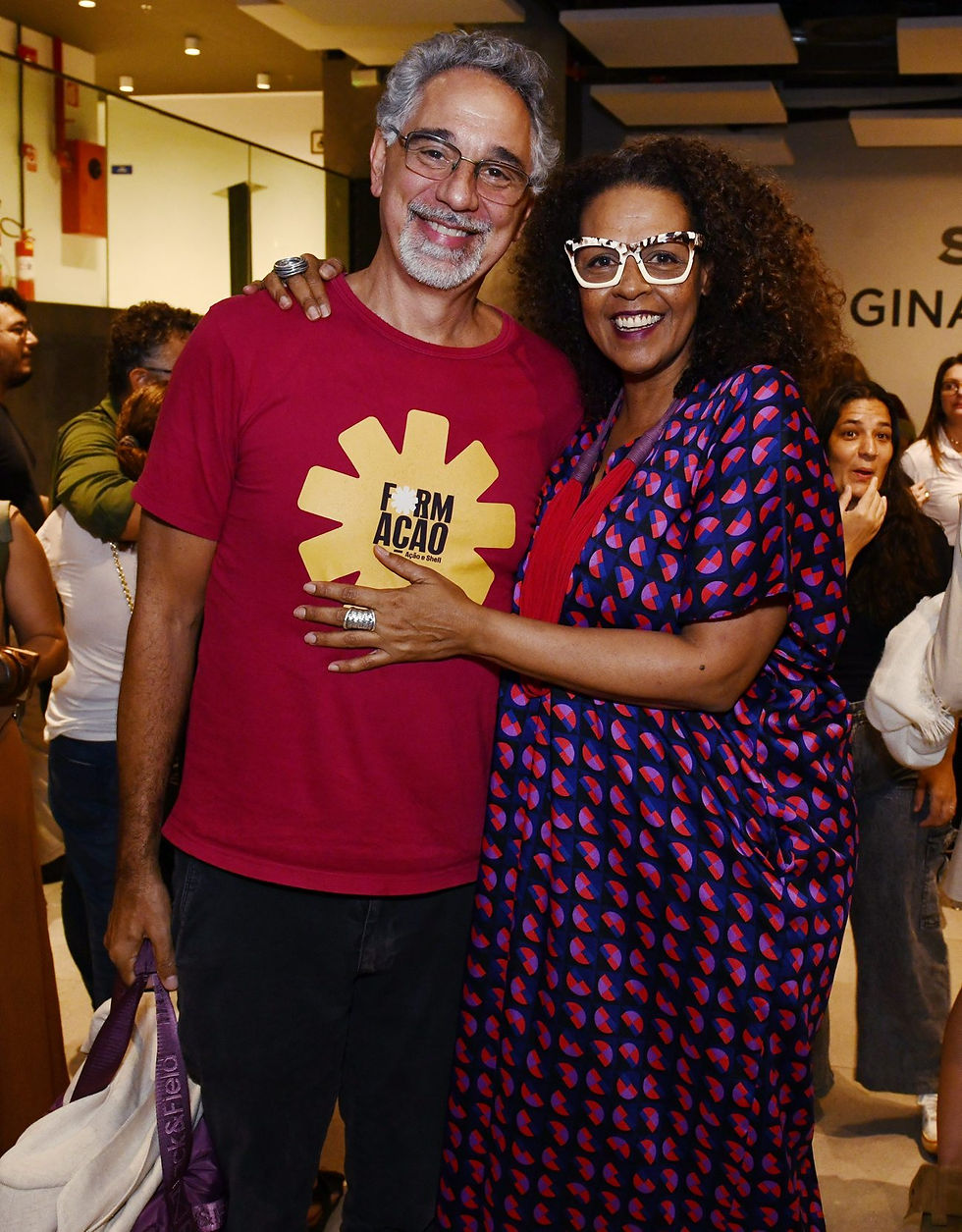 Daniel Carvalho de Souza e Ana Carbatti