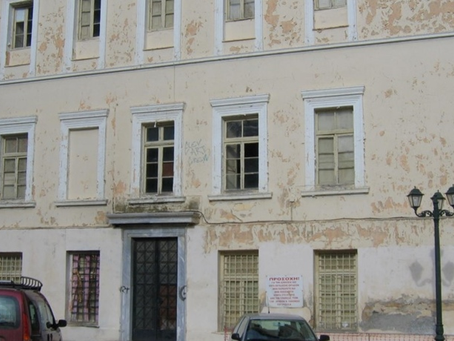 Δαβάκης: Ως πότε θα «περιμένει» το παλαιό Δικαστικό Μέγαρο της Σπάρτης;