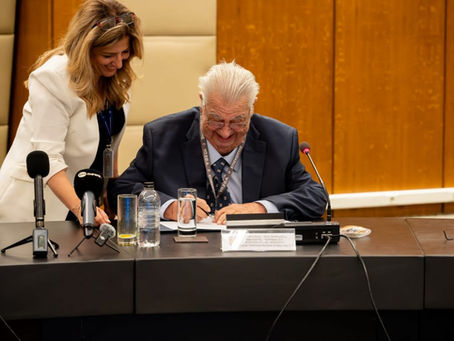 Παρουσία ΥΦΕΘΑ Θανάση Δαβάκη στην υπογραφή σύμβασης κατασκευής του Πάρκου Ναυτικής Παράδοσης