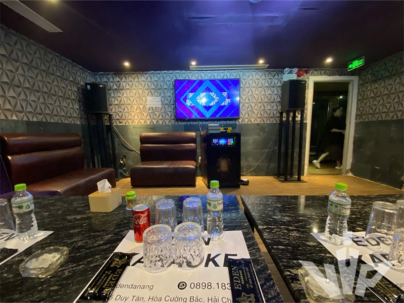 다낭 에덴 가라오케 내부 2