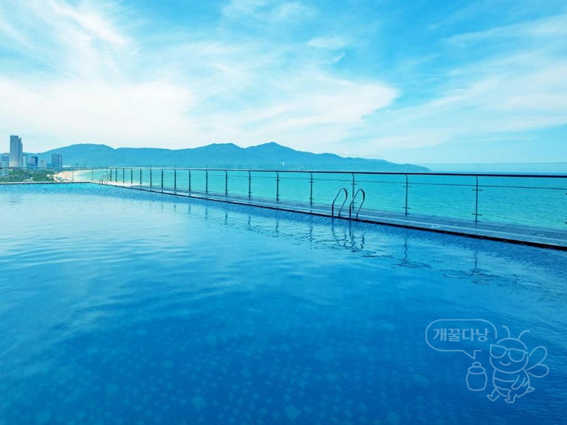 다낭 무엉탄 호텔 수영장