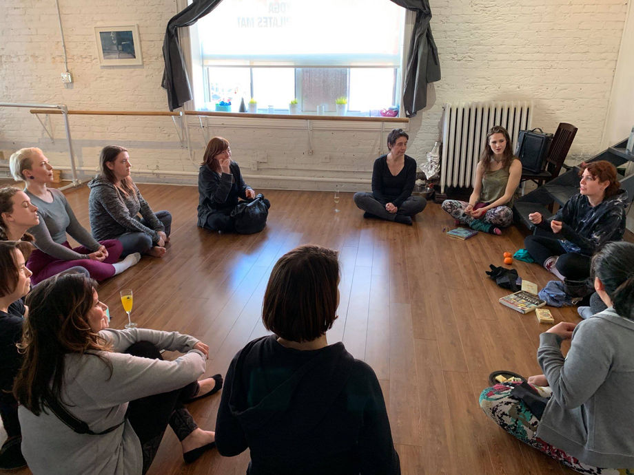 Tarot workshop at The Extension Room for Hoopersonic's 4th year anniversary!