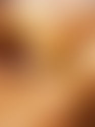 Être à l'aise sous l'objectif.