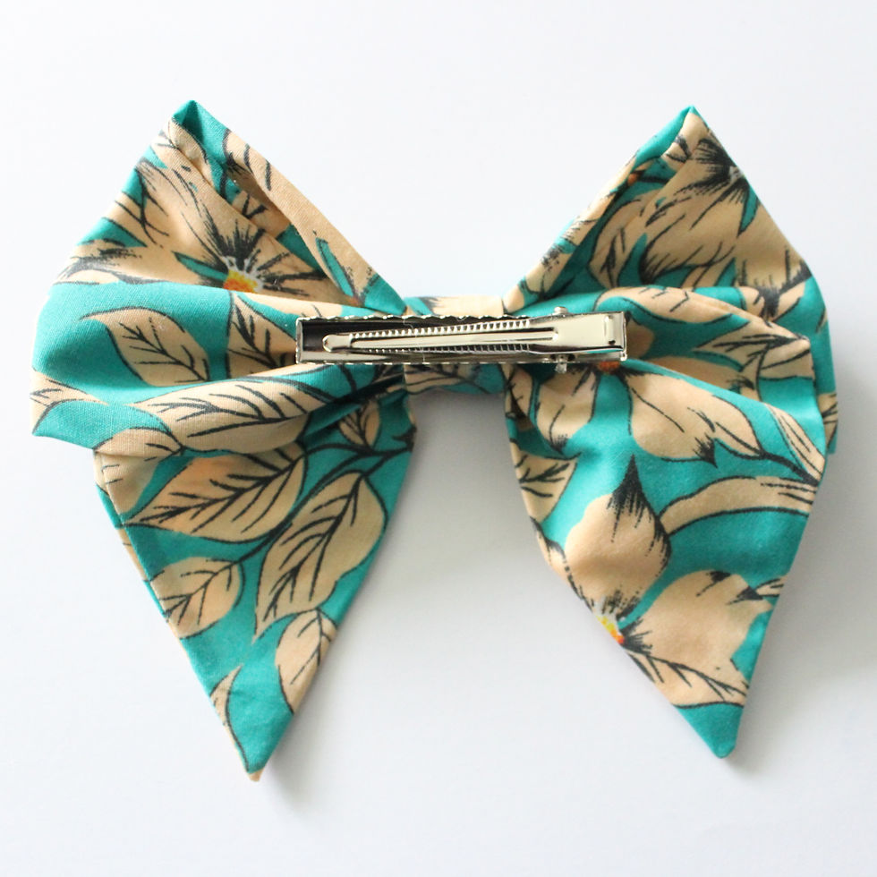 Thumbnail: Green Floral Hair Bow
