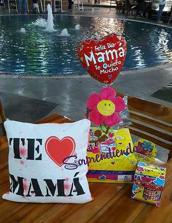 detalle dia de la madre, regalos mamá, sorpresa madre, desayuno mamá, Sorprendiendo