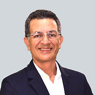 ROSTO%20ROBERTO%202_edited.jpg