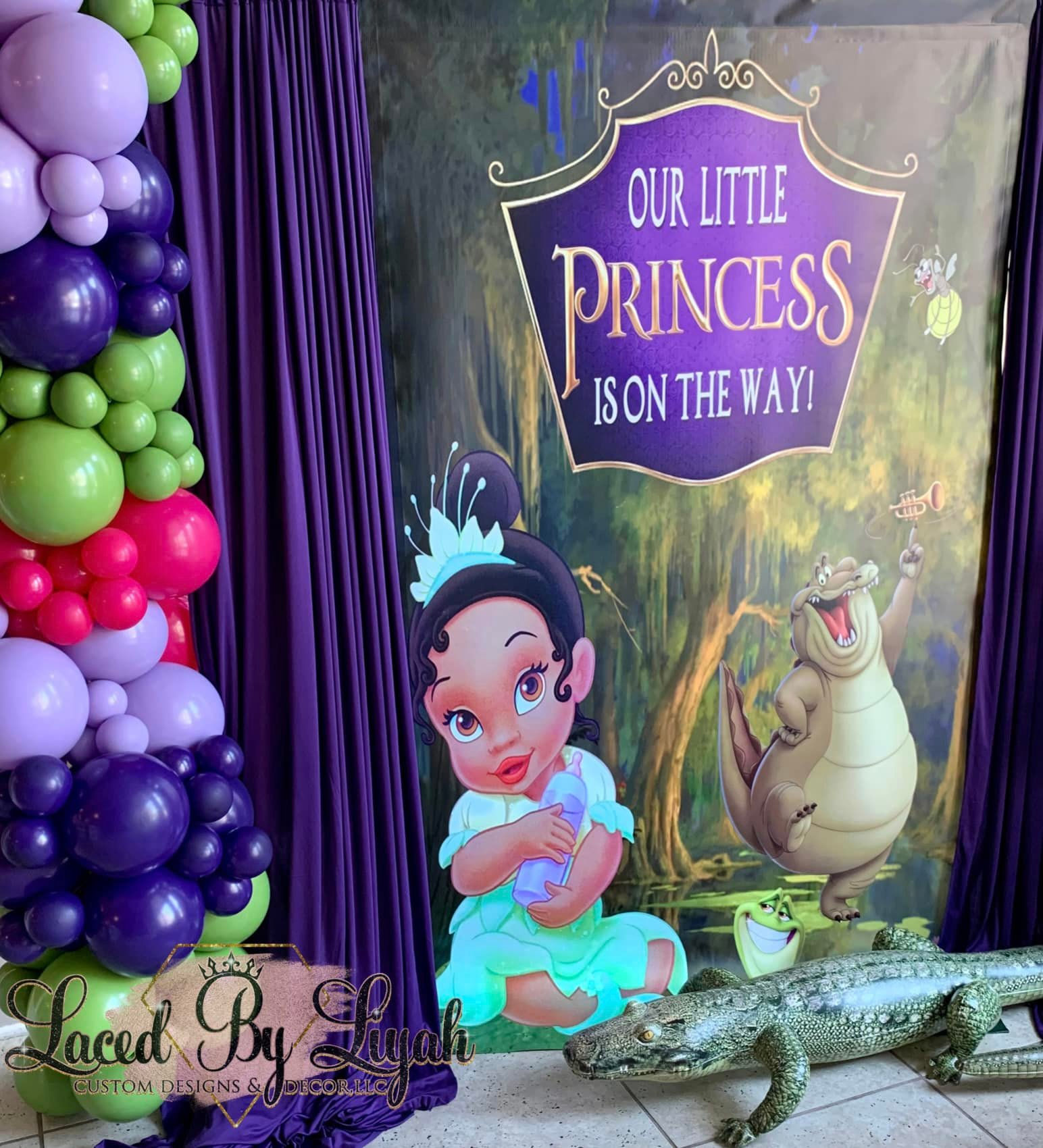 Custom Banners-Design, Print, & Ship