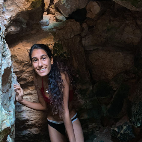 עין סוויניט- בני אדם