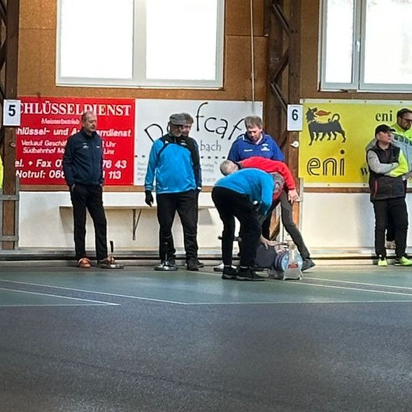 Walter Binder, Gerhard Gauges, Hans Hofer, weiterer Schütze war Richard Wolf