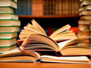 До Всесвітнього дня книги: найкращі бестселери в українському перекладі, які варто прочитати