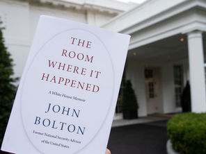 У США вийшла скандальна книга Джона Болтона – Україну згадано 222 рази
