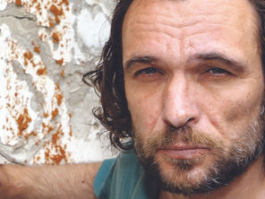 На «Книжковому Арсеналі» покажуть документальний кінопроєкт «Ульяненко: без цензури»