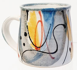 Large mug in Bloomsbury design.