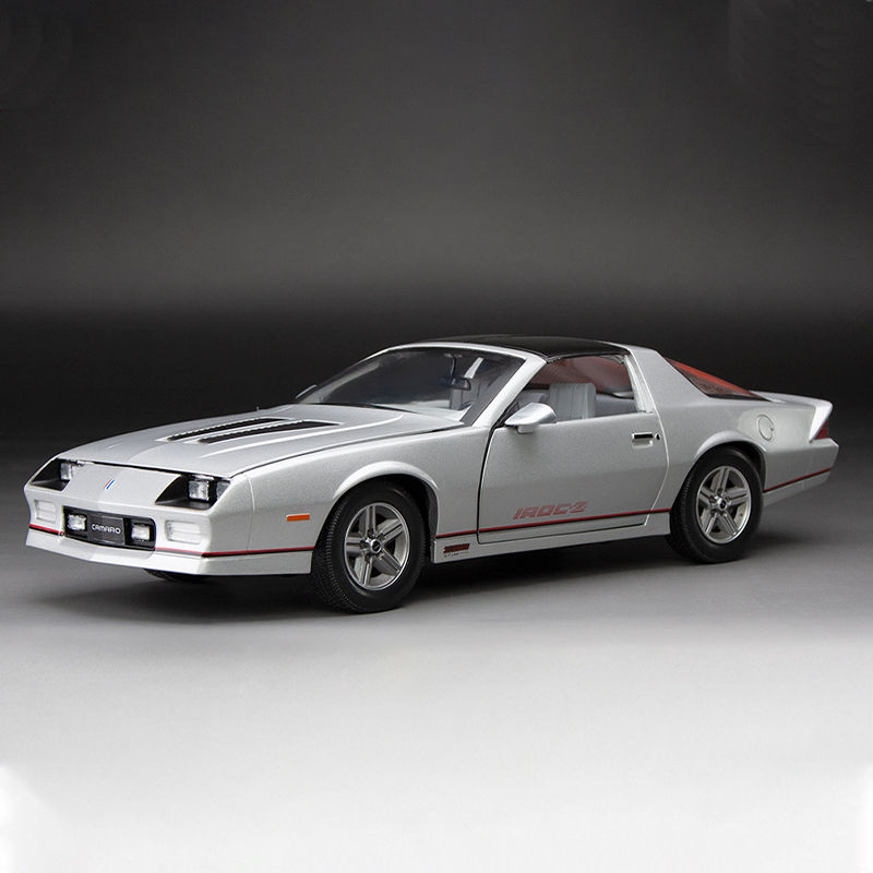 Thumbnail: SunStar 1:18 Scale 1985 Camaro IROC Simulation Alloy Car Model Static Display Co
