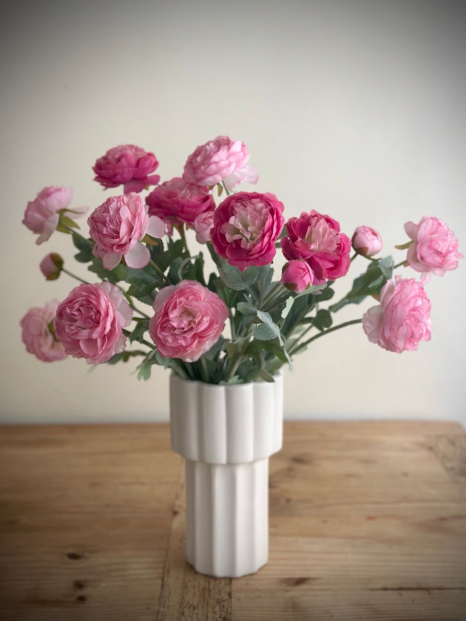 Thumbnail: Ranunculus Pink Mix