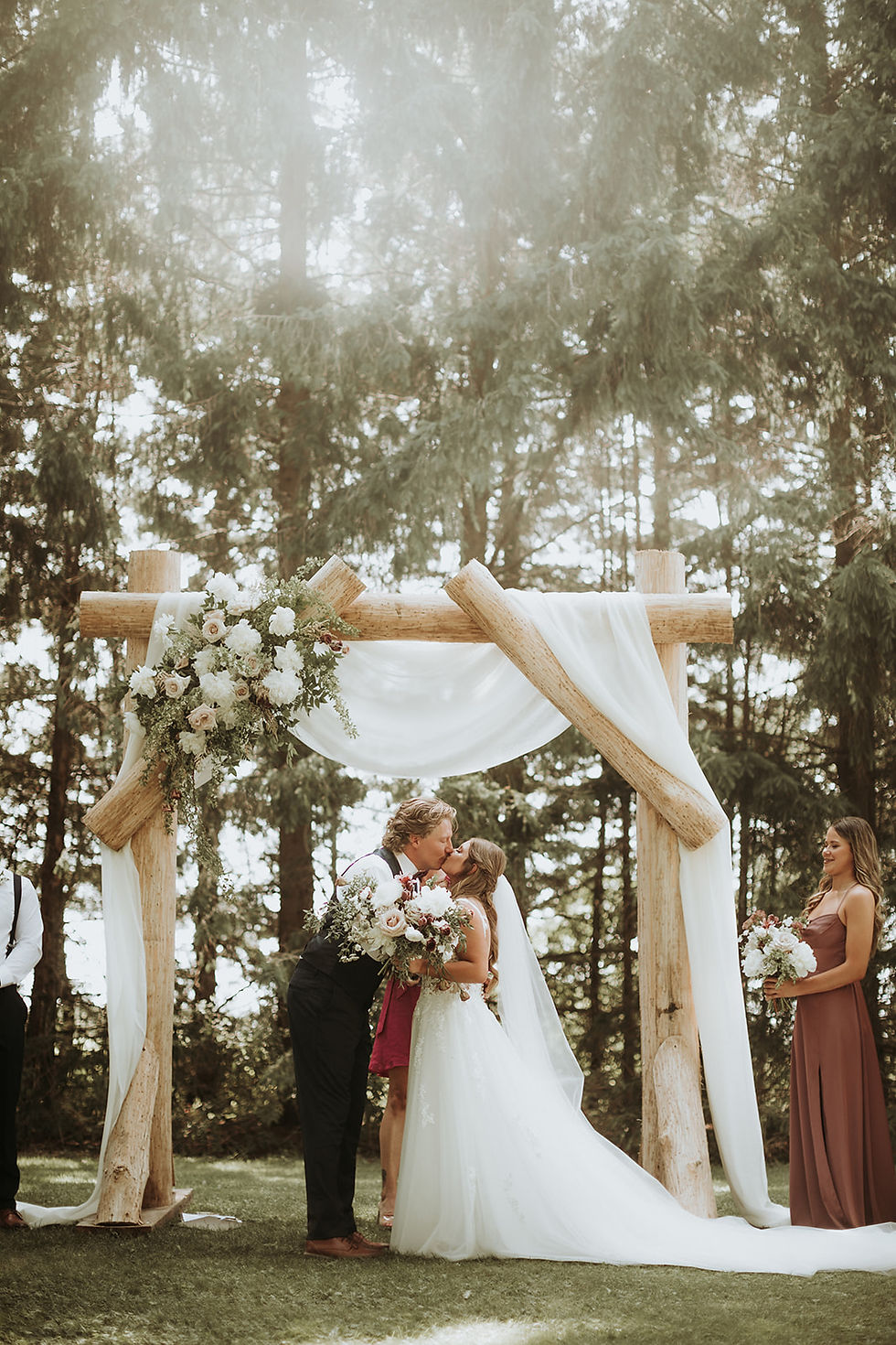 Walkerton-florist-weddings