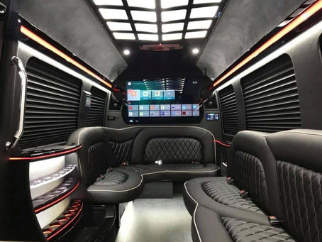 From Aisle to Exit: Luxury Wedding Day Transportation with DreamRide