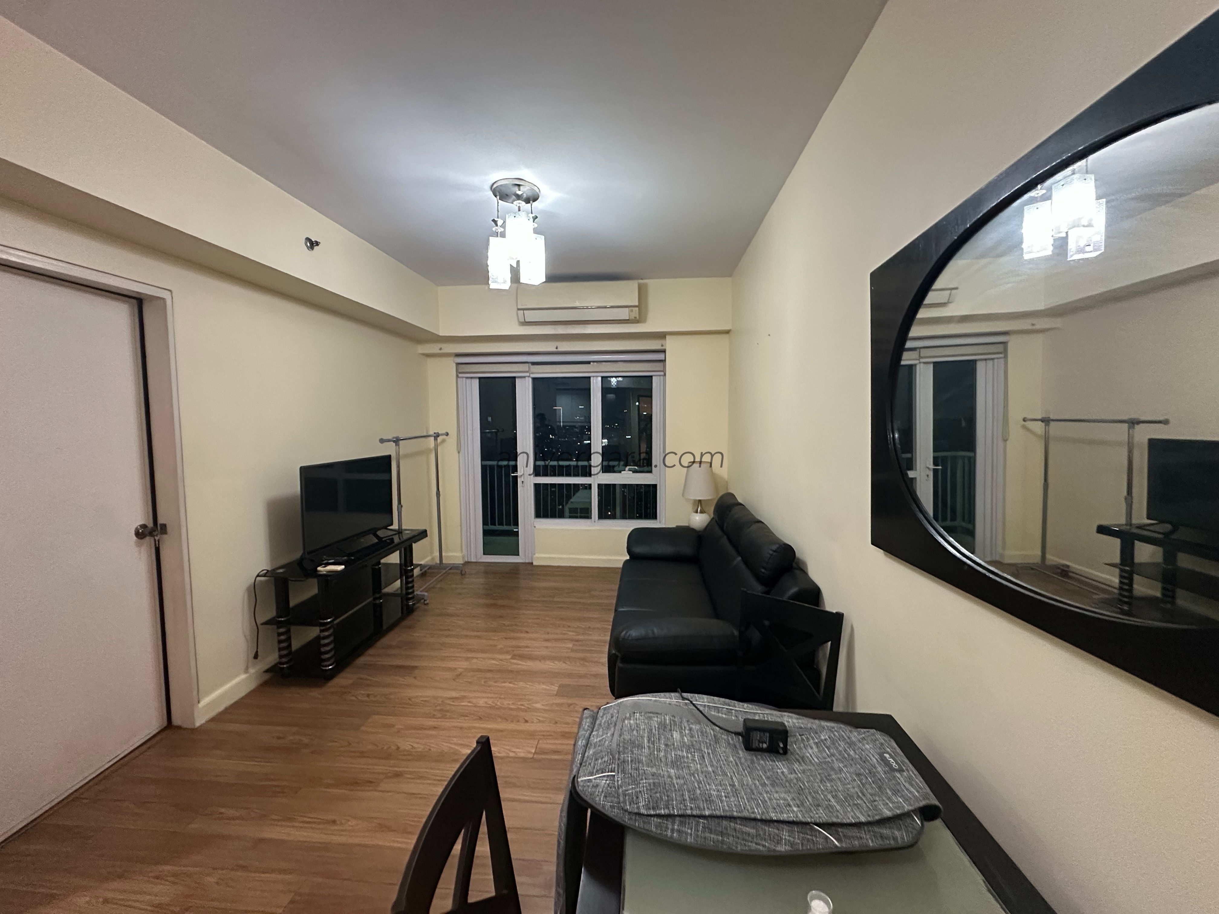 1BR The Grand Midori Makati with a Nice City View For Lease