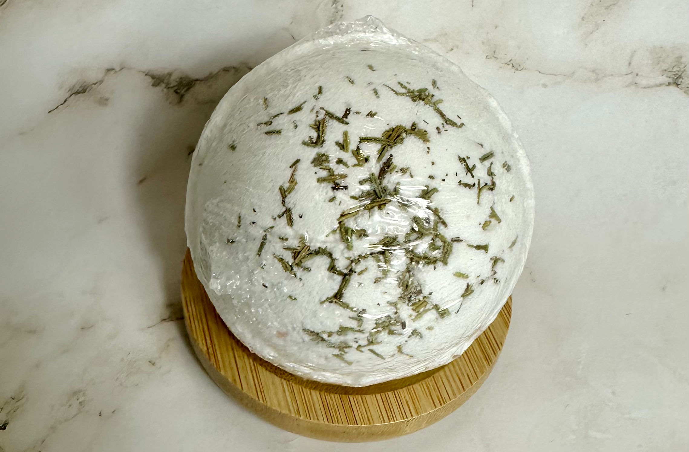 Clarity- Rosemary, Clary Sage & Olive Oil Bath Bomb