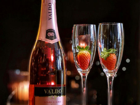 Champagne voor Valentijnsdag: Romantiek in een Glas