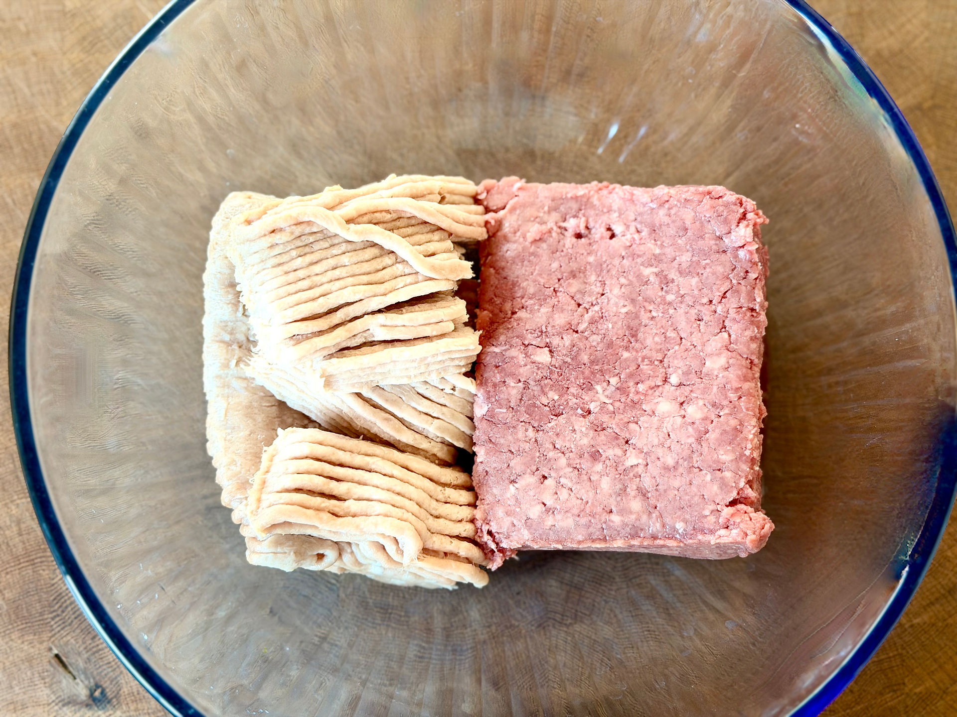 ground turkey and ground beef in a bowl