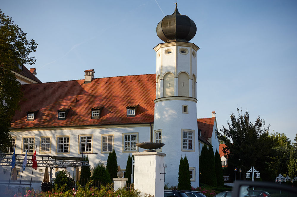 Hochzeit im Schloss Neufahrn