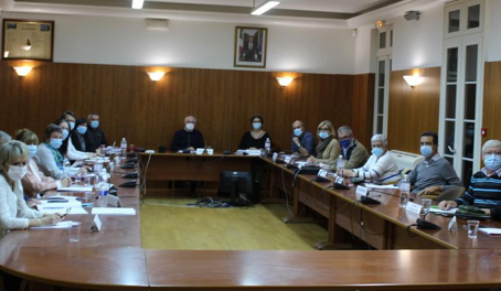 IDRON - Le conseil municipal des "petits arrangements"