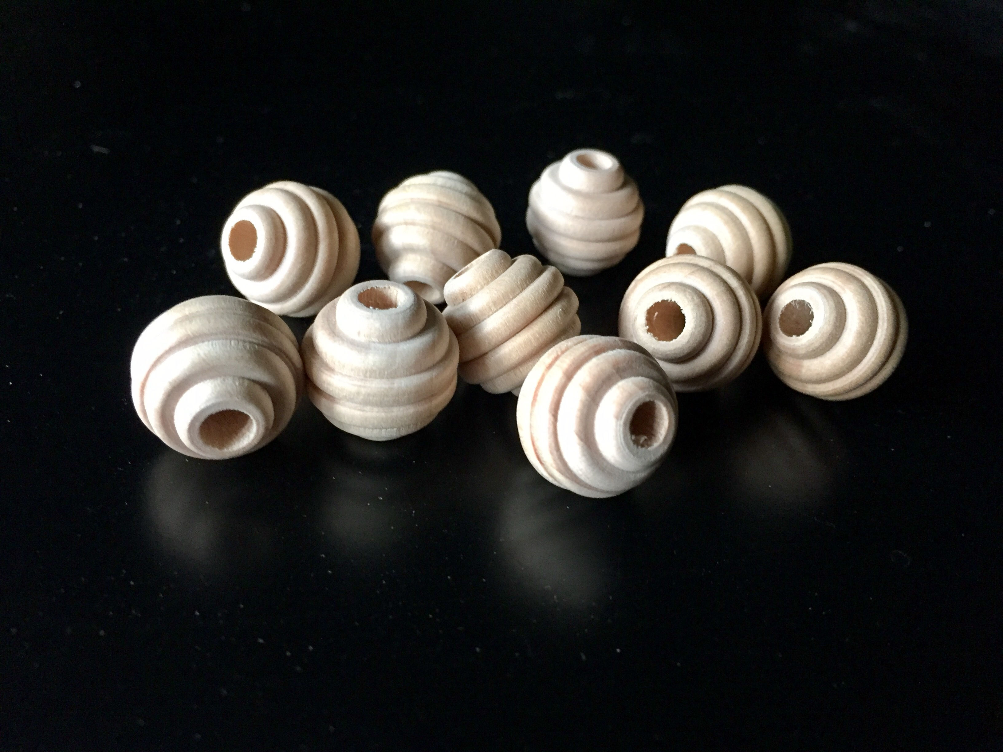 Natural Round Beehive Beads