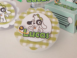 Latinha com aplique Discovery