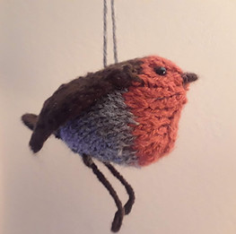 Nest Collection: knit robin ornament
