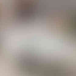 girl illustrating Dior gift boxes