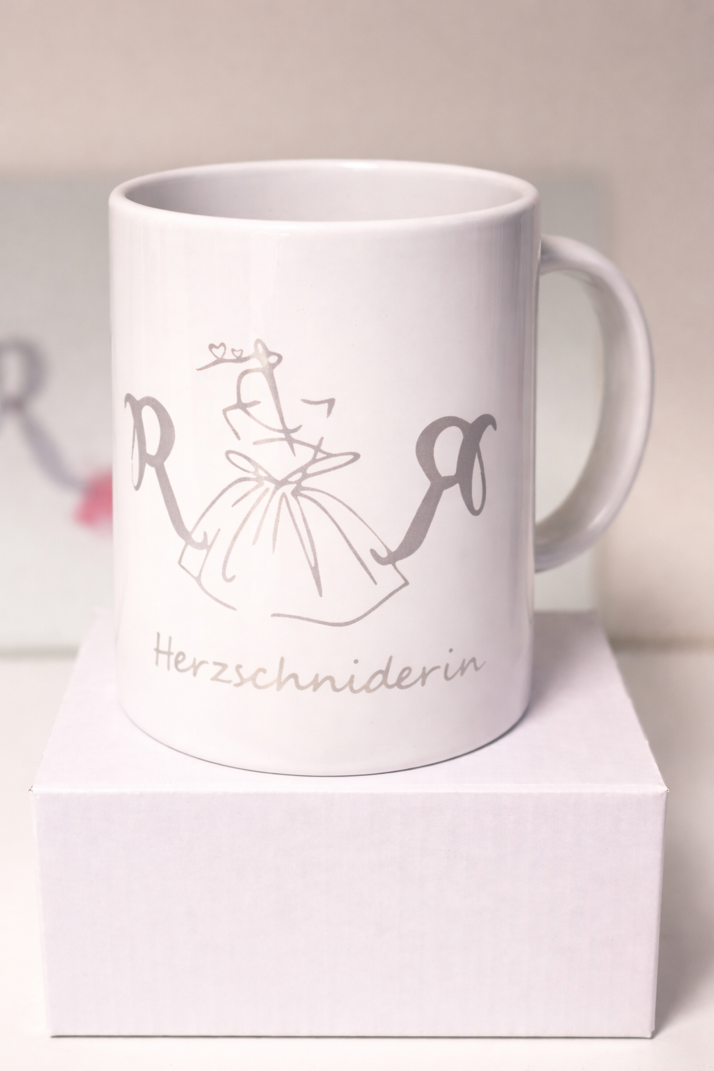 "Herzschniderin" Keramiktasse gross