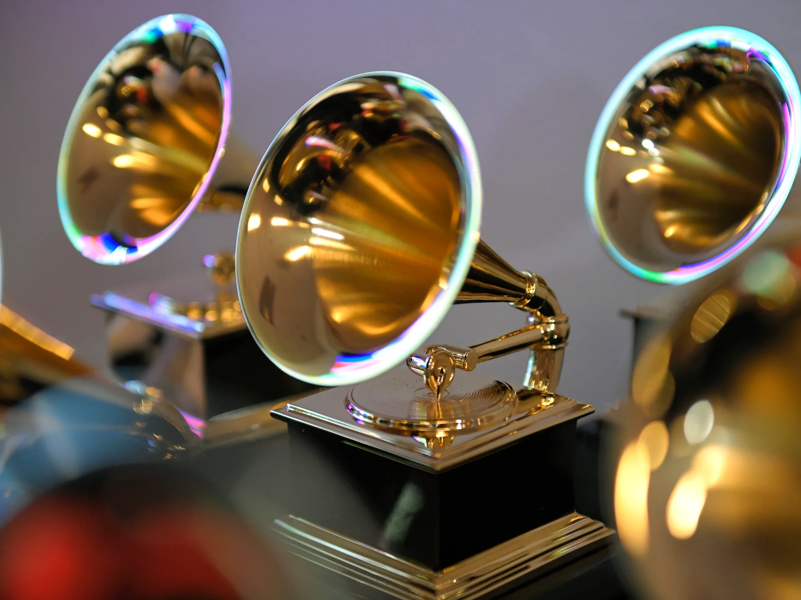 Conoce los nominados para los Grammys 2024