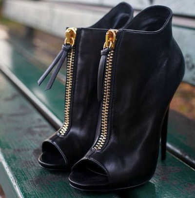 Black ♡ Size 34~46